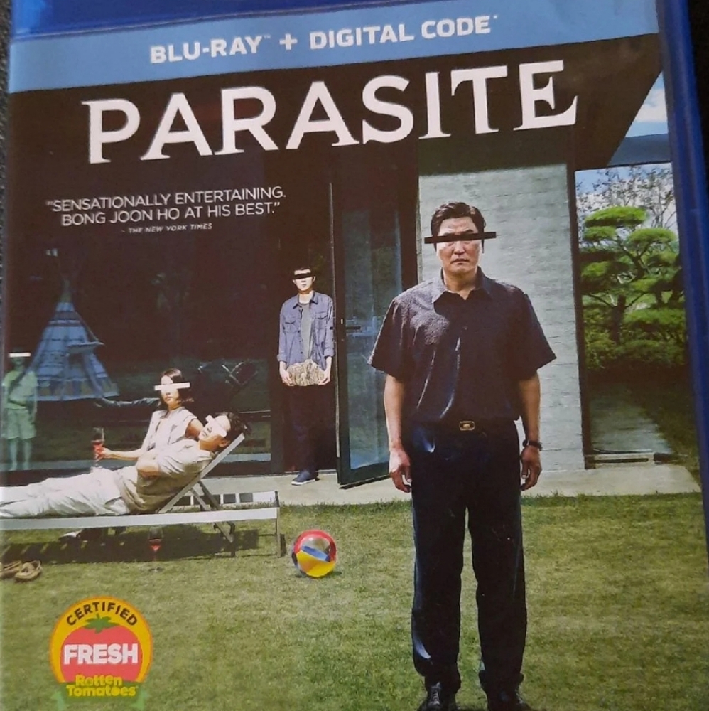 Parasite Blu-ray + Digital Code